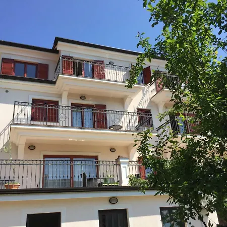 Lejlighed Spacious Sea View With Garden In *